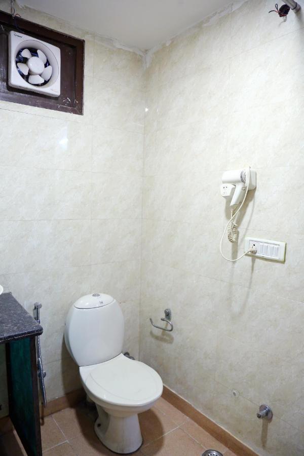 Aerocity Hotel Jindal Palace Delhi- A Well Hygiene Property"All Staff Vaccinated " Új-Delhi Kültér fotó