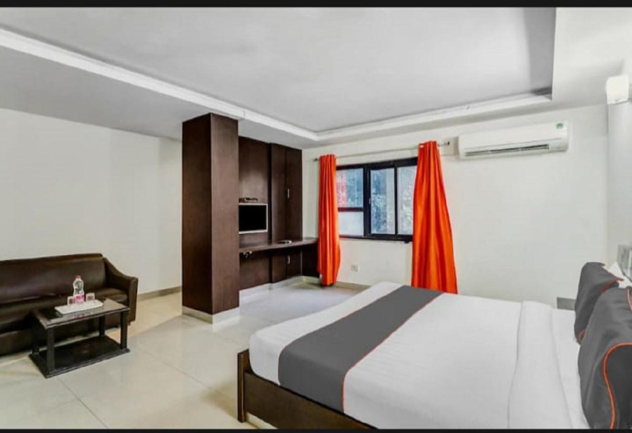 Aerocity Hotel Jindal Palace Delhi- A Well Hygiene Property"All Staff Vaccinated " Új-Delhi Kültér fotó