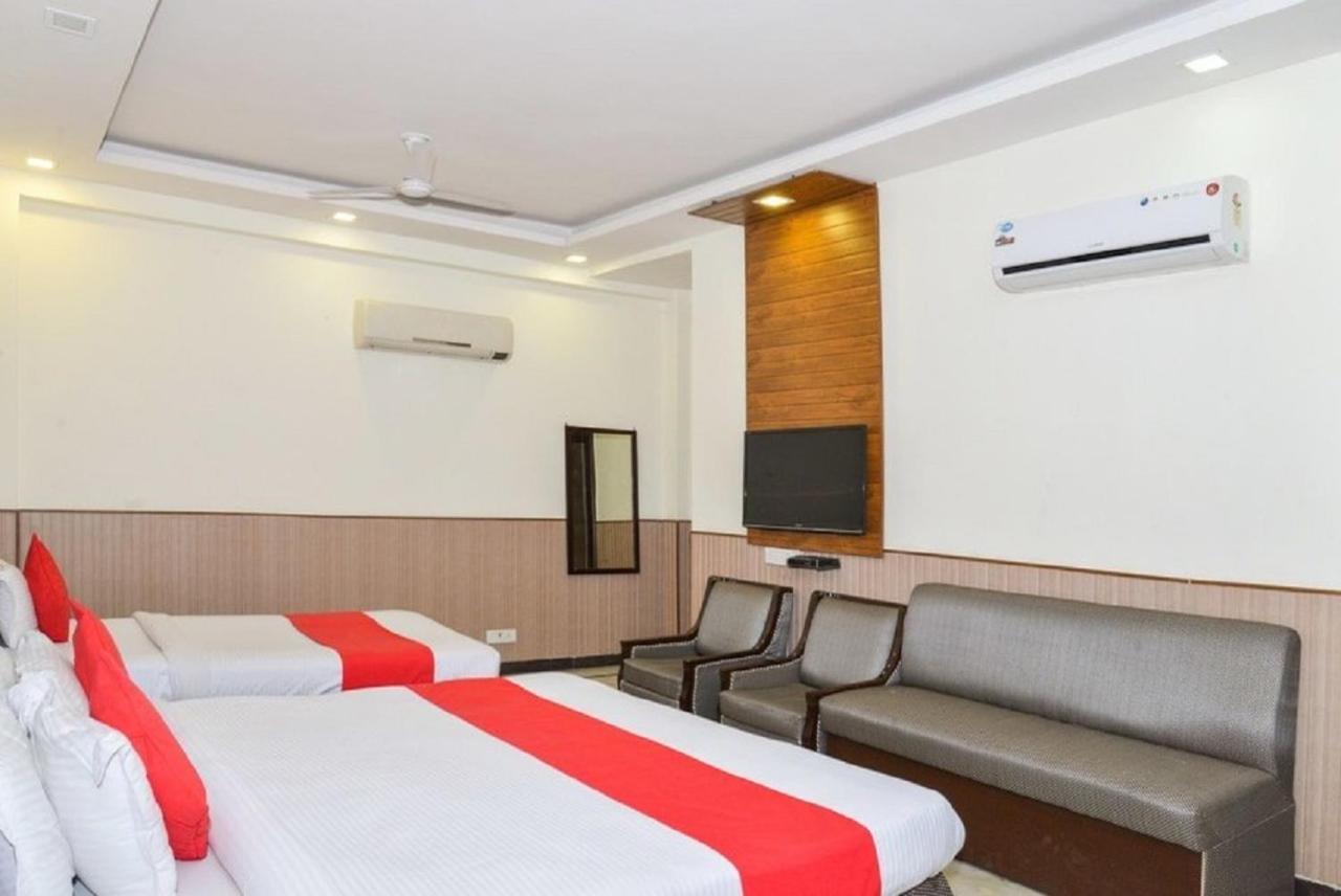Aerocity Hotel Jindal Palace Delhi- A Well Hygiene Property"All Staff Vaccinated " Új-Delhi Kültér fotó