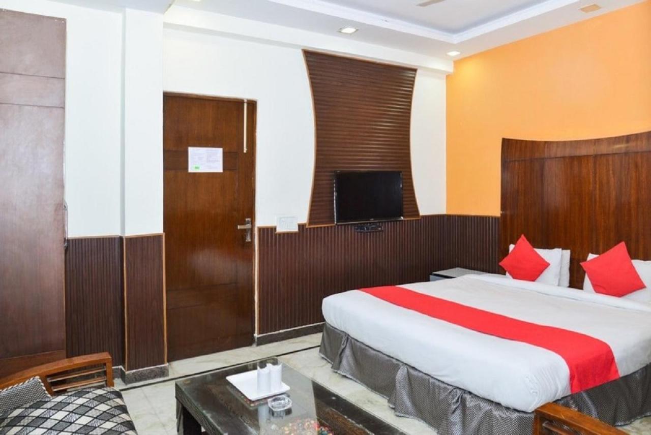 Aerocity Hotel Jindal Palace Delhi- A Well Hygiene Property"All Staff Vaccinated " Új-Delhi Kültér fotó