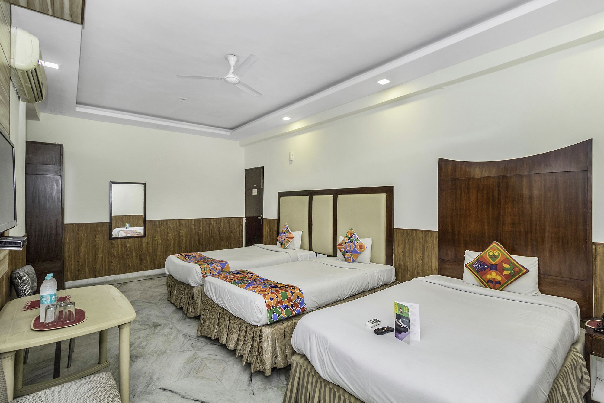Aerocity Hotel Jindal Palace Delhi- A Well Hygiene Property"All Staff Vaccinated " Új-Delhi Kültér fotó